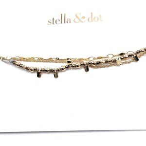 Delicate Petal Stella & Dot Bracelet - B510G